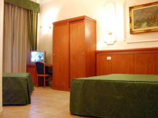Ventura Hotel 3*
